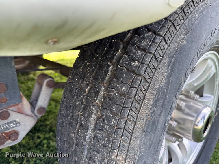 image for item DU9367 2008 Coachmen Wyoming camper