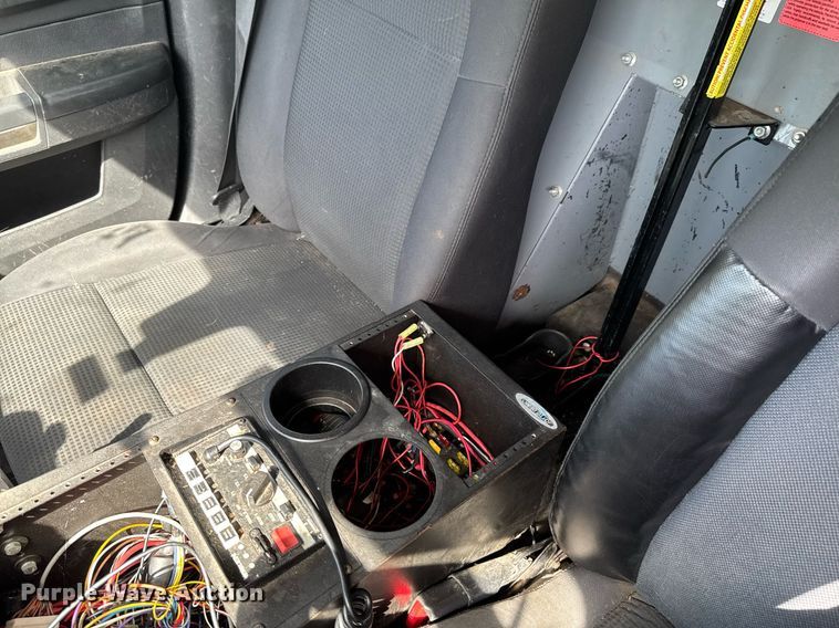 image for item DU9391 2010 Dodge Charger 