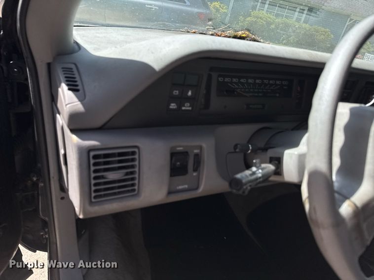 image for item DU9392 1993 Chevrolet Caprice 