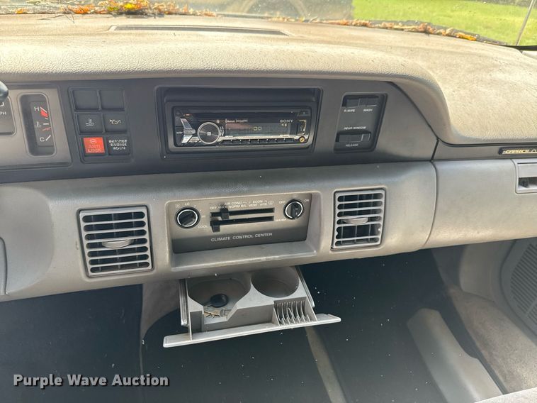 image for item DU9392 1993 Chevrolet Caprice 