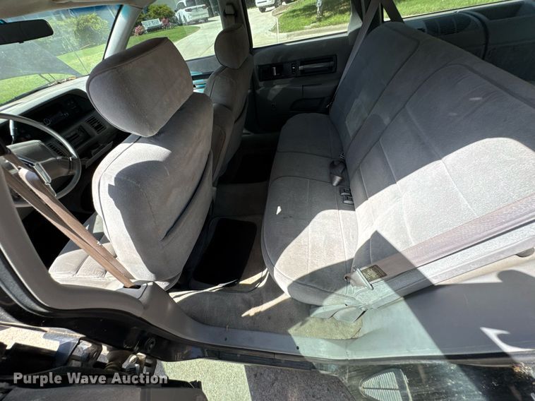 image for item DU9392 1993 Chevrolet Caprice 