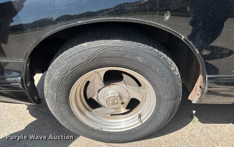 image for item DU9392 1993 Chevrolet Caprice 