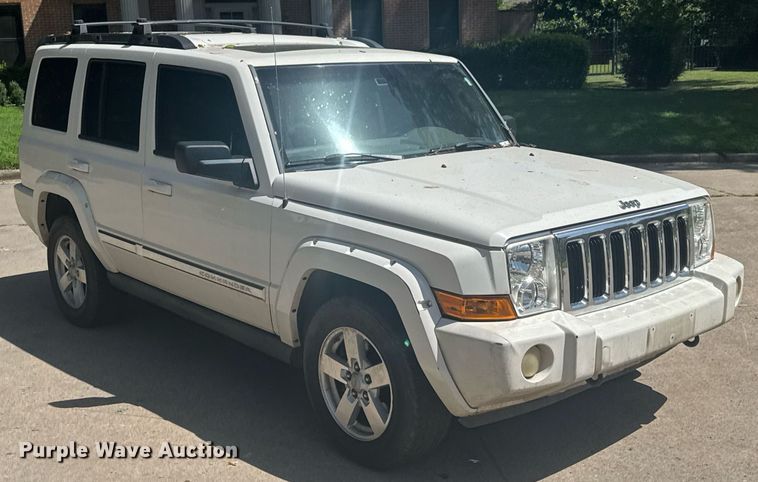image for item DU9393 2006 Jeep Commander SUV