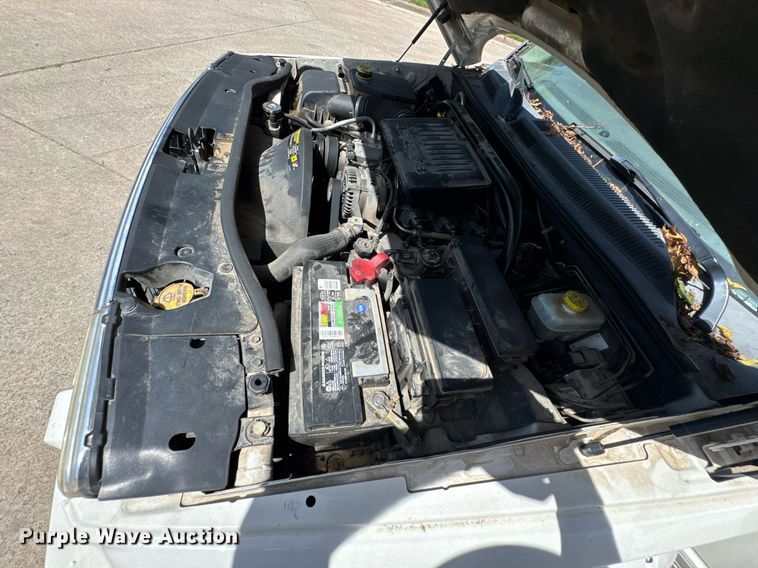 image for item DU9393 2006 Jeep Commander SUV