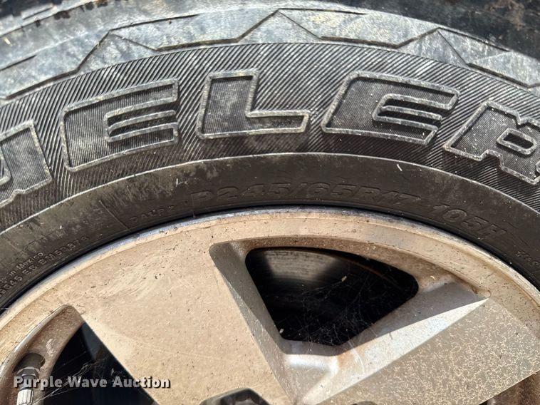 image for item DU9393 2006 Jeep Commander SUV