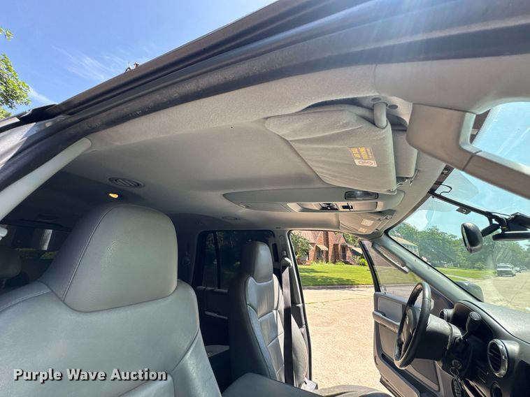 image for item DU9394 2004 Ford Expedition SUV