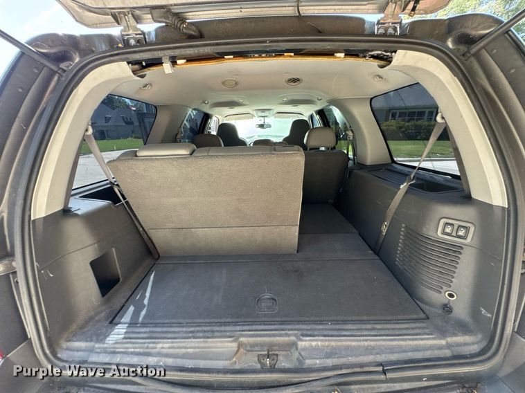 image for item DU9394 2004 Ford Expedition SUV