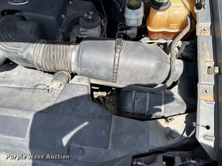 image for item DU9394 2004 Ford Expedition SUV