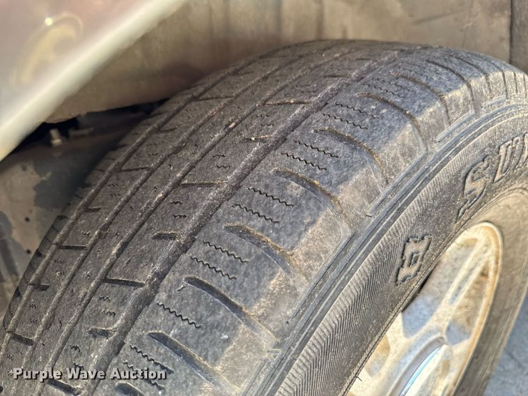 image for item DU9394 2004 Ford Expedition SUV