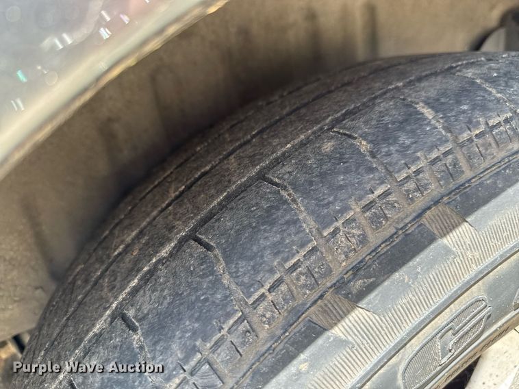 image for item DU9394 2004 Ford Expedition SUV