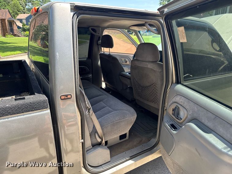 image for item DU9395 1999 GMC Sierra 2500 Crew Cab pickup truck