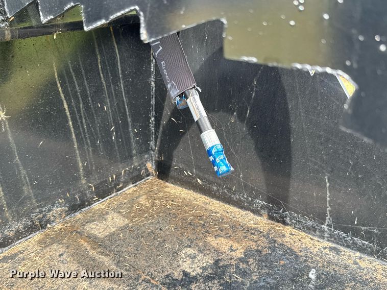 image for item DU9411 Skid steer tree puller