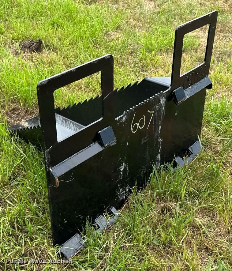 image for item DU9421 Skid steer tree puller