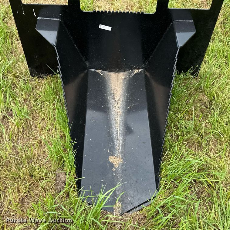 image for item DU9421 Skid steer tree puller