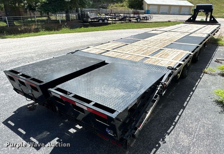 image for item DU9427 2022 Roadclipper MAX210 equipment trailer
