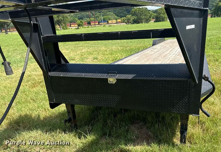 image for item DU9428 2012 PJ equipment trailer