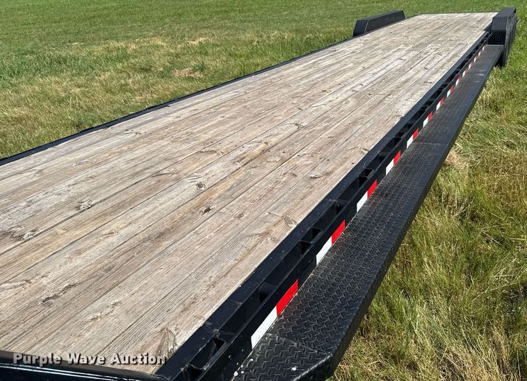 image for item DU9428 2012 PJ equipment trailer