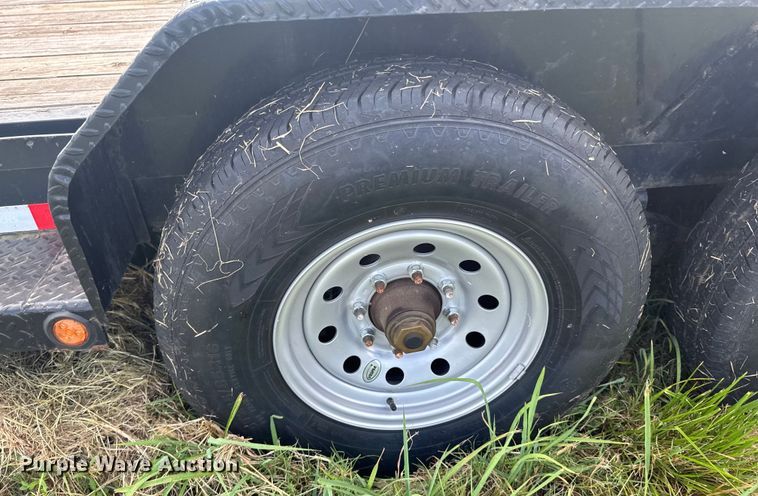 image for item DU9428 2012 PJ equipment trailer