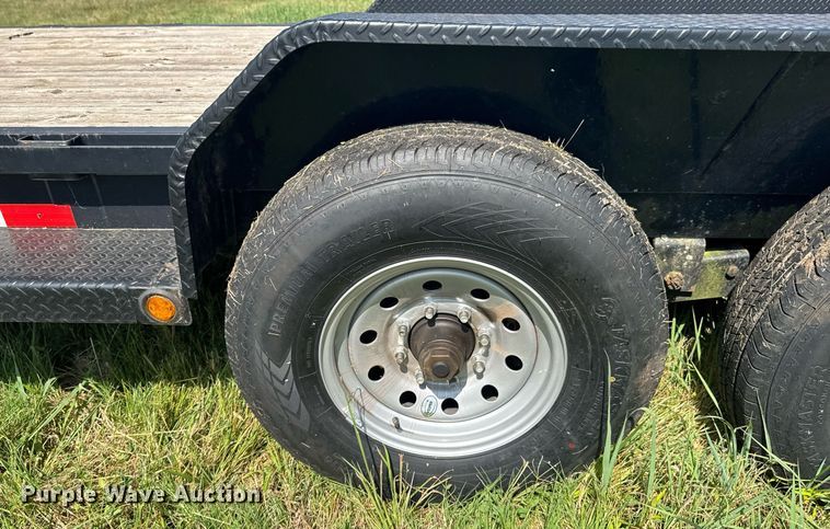 image for item DU9428 2012 PJ equipment trailer