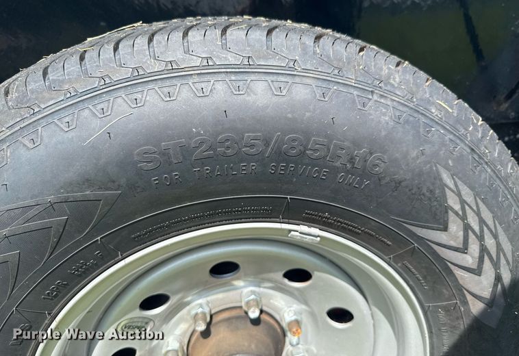 image for item DU9428 2012 PJ equipment trailer