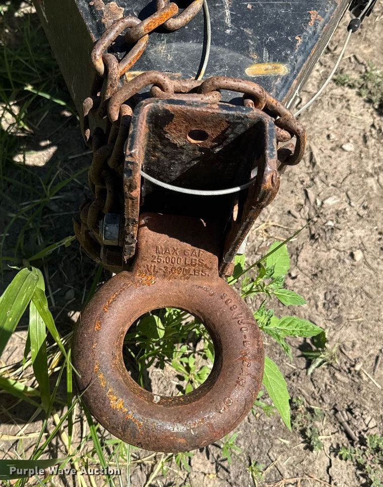 image for item DU9448 2012 PJ equipment trailer