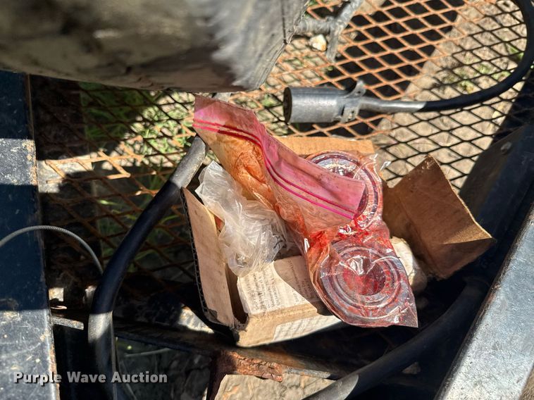 image for item DU9448 2012 PJ equipment trailer