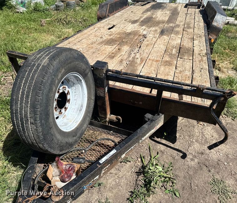 image for item DU9448 2012 PJ equipment trailer