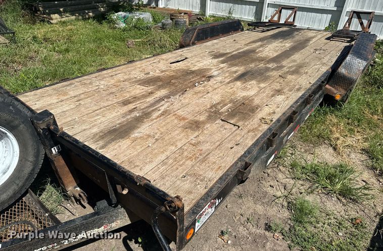 image for item DU9448 2012 PJ equipment trailer