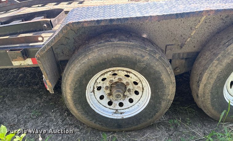 image for item DU9448 2012 PJ equipment trailer