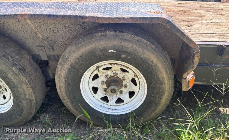 image for item DU9448 2012 PJ equipment trailer