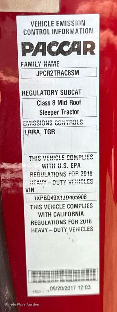 image for item DW5124 2018 Peterbilt 579 semi truck