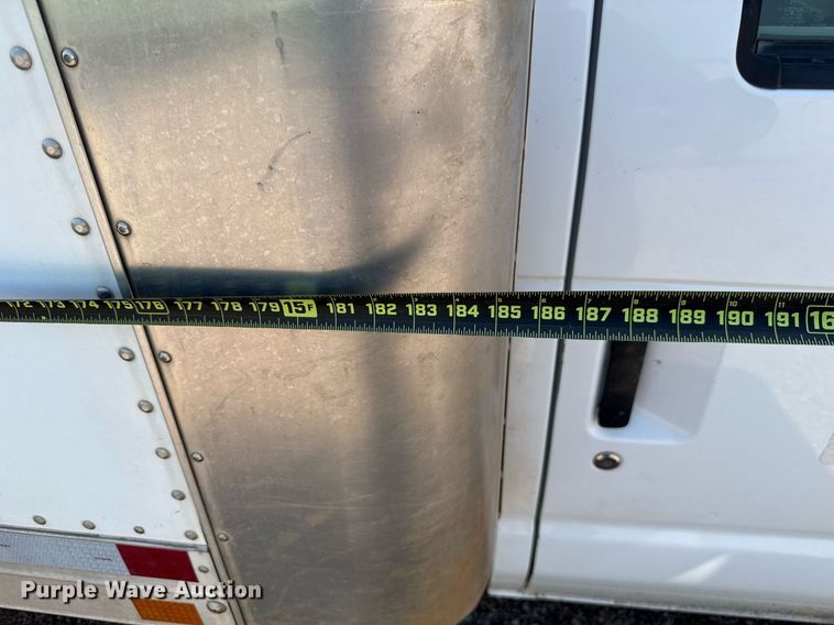 image for item DW5176 2016 Ford E350 box truck