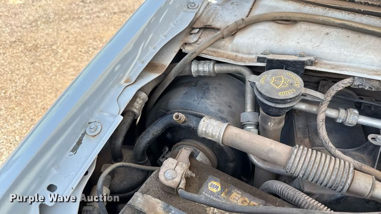 image for item DW5176 2016 Ford E350 box truck