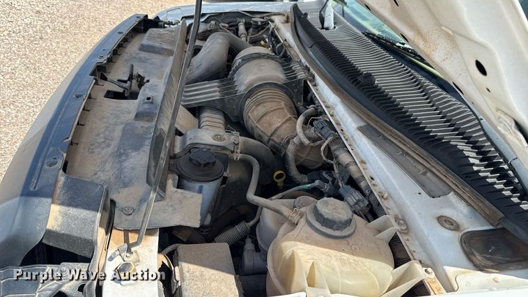 image for item DW5176 2016 Ford E350 box truck