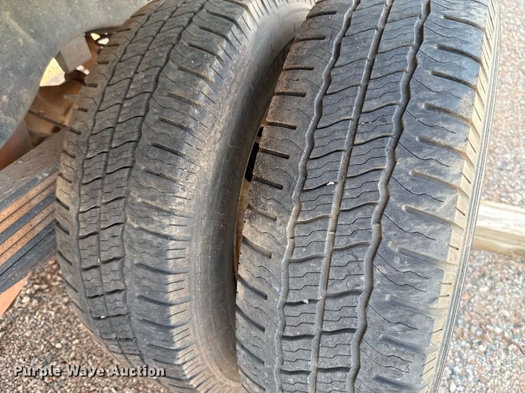 image for item DW5176 2016 Ford E350 box truck