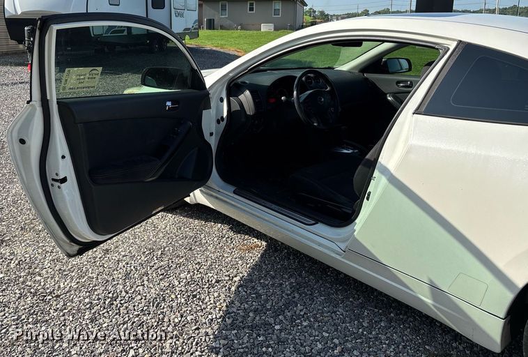 image for item DW7220 2012 Nissan Altima  