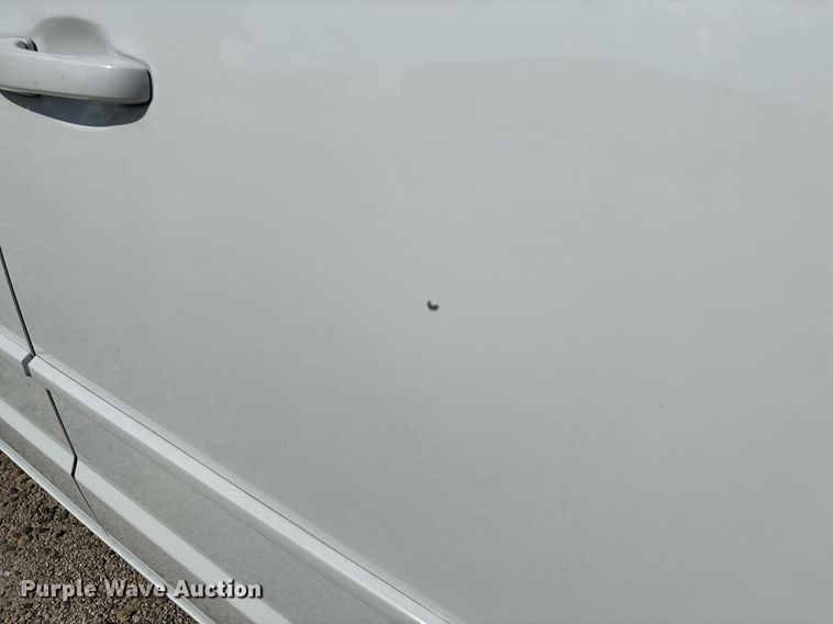 image for item DW7221 2017 Dodge Grand Caravan van