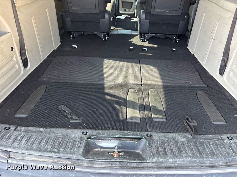 image for item DW7221 2017 Dodge Grand Caravan van