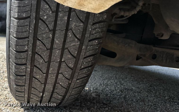 image for item DW7221 2017 Dodge Grand Caravan van