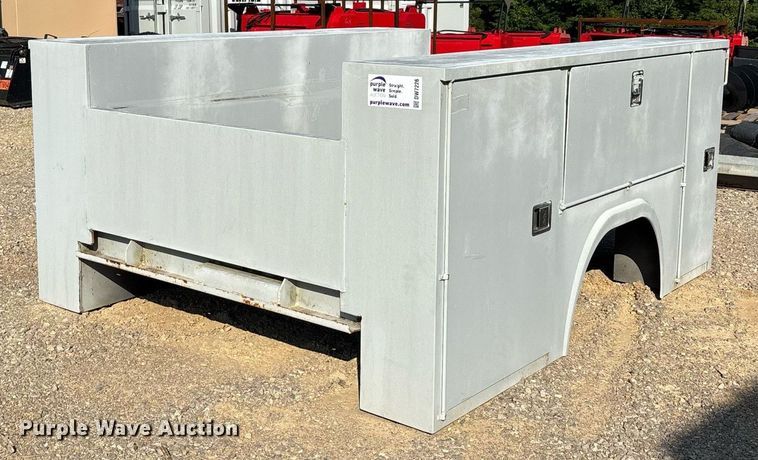 image for item DW7226 RKI S5680 utility bed