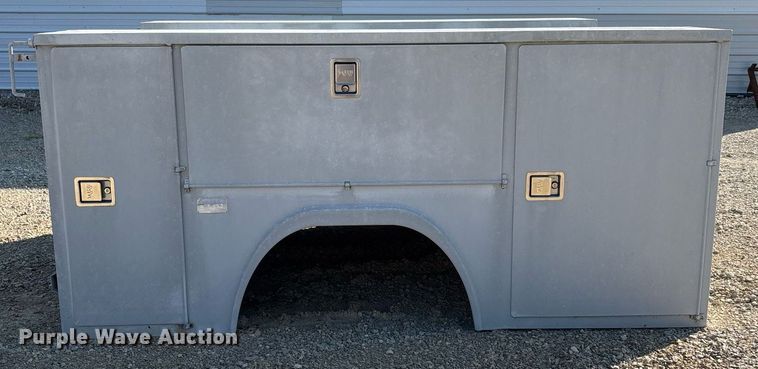 image for item DW7226 RKI S5680 utility bed