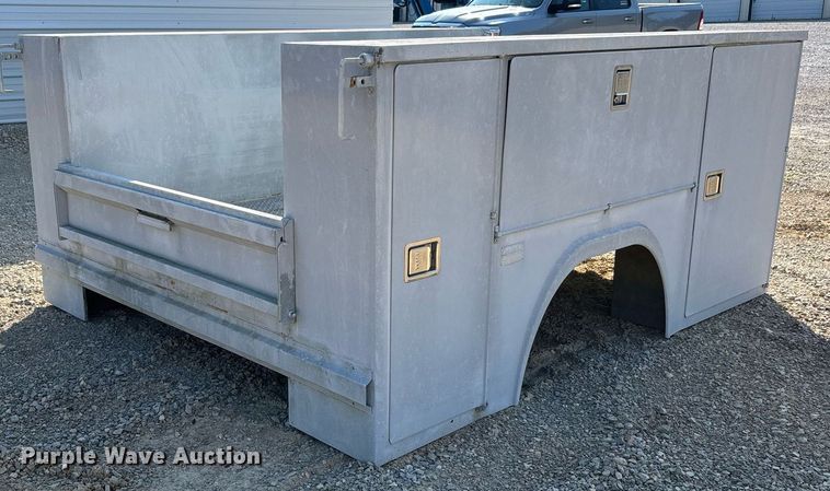 image for item DW7226 RKI S5680 utility bed