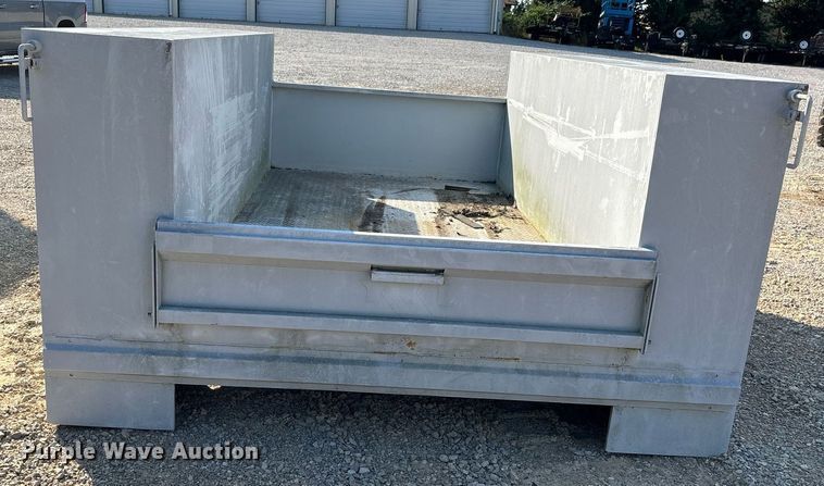 image for item DW7226 RKI S5680 utility bed