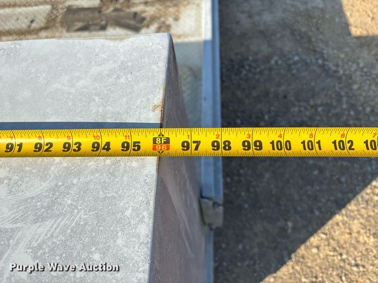 image for item DW7226 RKI S5680 utility bed