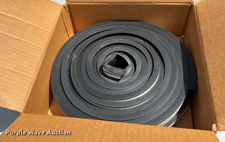 image for item DW7226 RKI S5680 utility bed