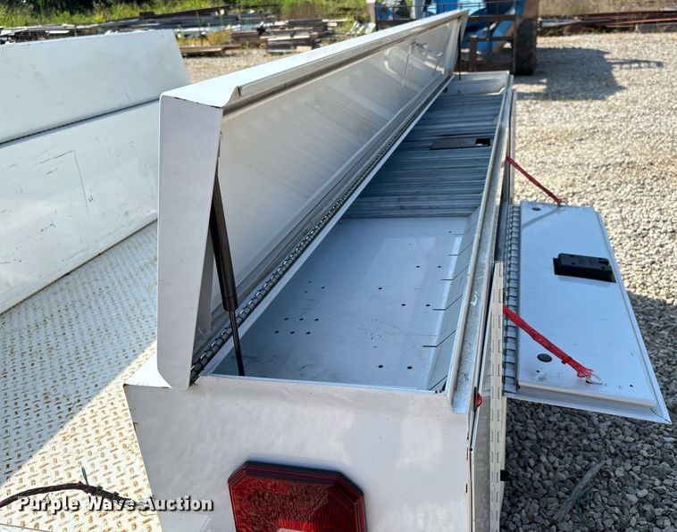 image for item DW7231 Knapheide 696F-2 utility bed