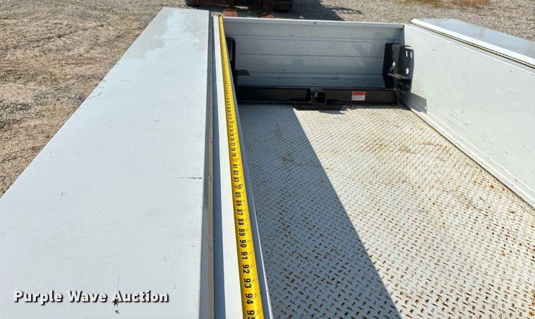 image for item DW7231 Knapheide 696F-2 utility bed