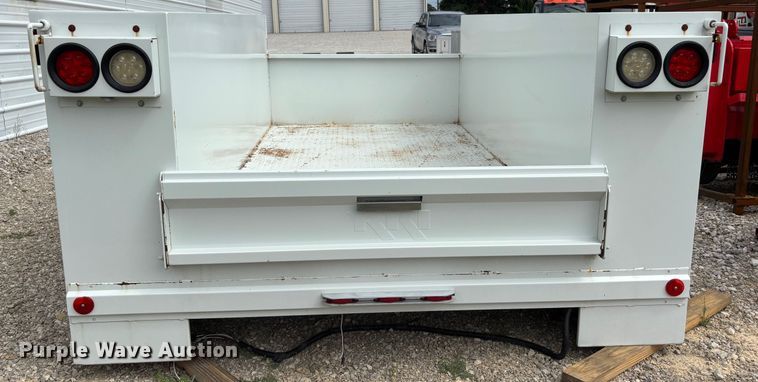 image for item DW7236 RKI S5680 utility bed