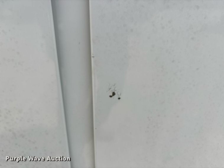 image for item DW7236 RKI S5680 utility bed