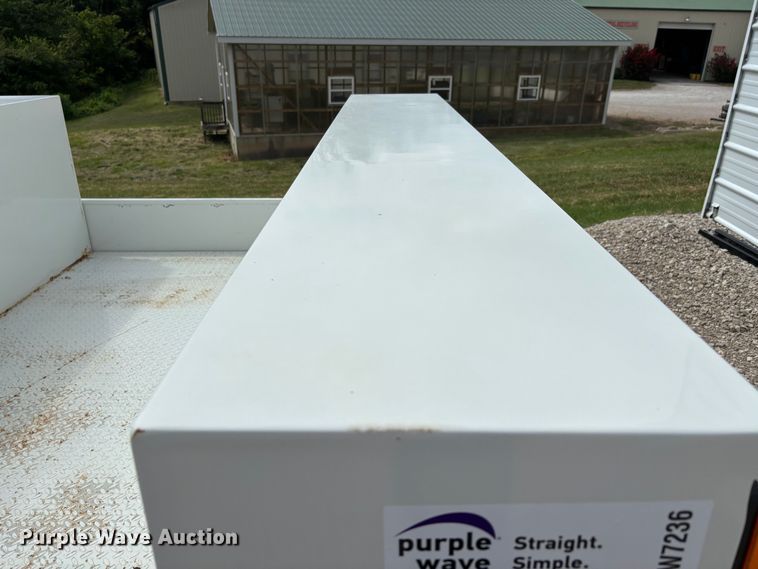 image for item DW7236 RKI S5680 utility bed